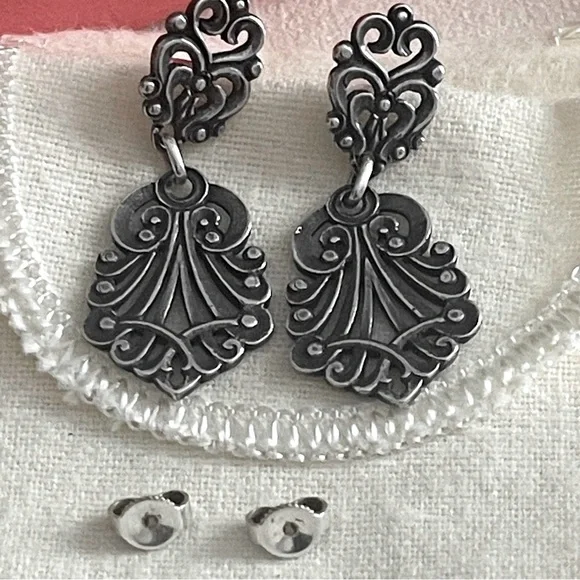 James Avery Retired Vintage Celeste dangle Ear posts - Picture 2 of 11